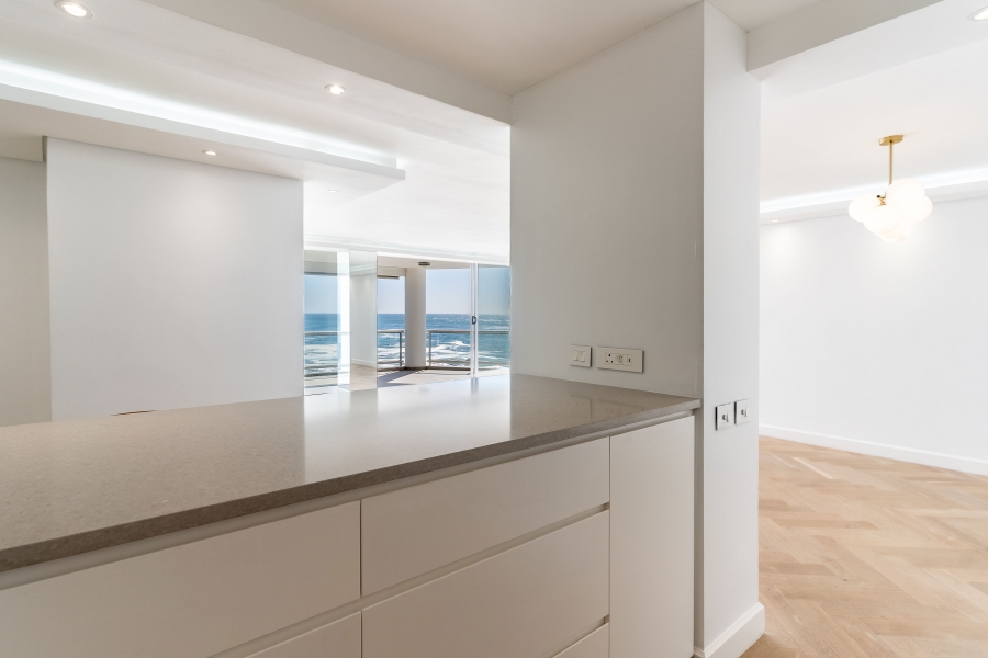2 Bedroom Property for Sale in Bantry Bay Western Cape